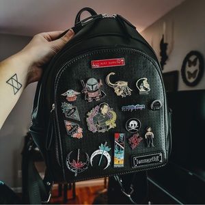 Loungefly pin trader ita mini backpack
